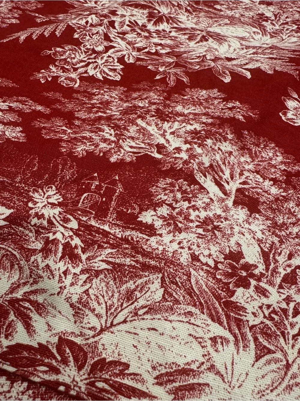 Pottery Barn Red Toile de Jouy Table Runner Retired
